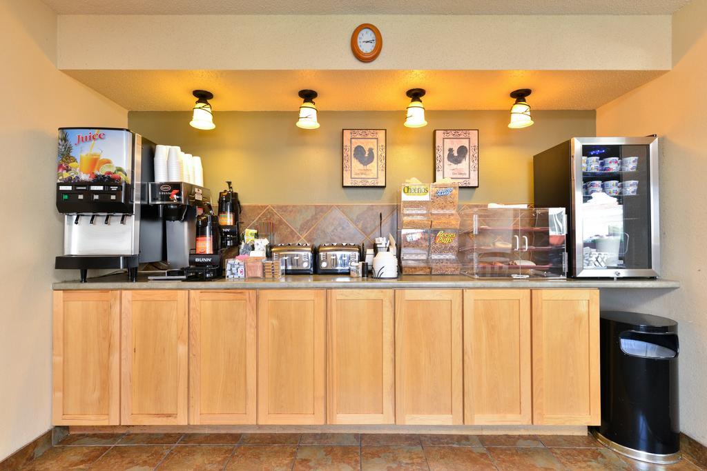 Super 8 By Wyndham Rapid City Luaran gambar